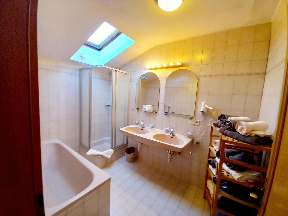 Aparthaus Camping Stubai Нойштифт-им-Штубайталь Экстерьер фото