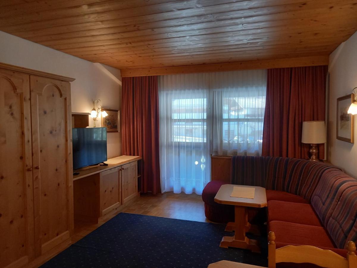 Aparthaus Camping Stubai Нойштифт-им-Штубайталь Экстерьер фото